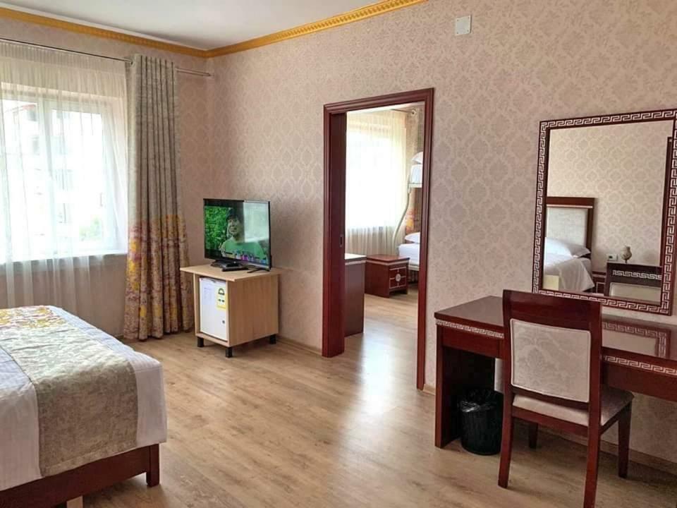 British Hotel Pogradaş Dış mekan fotoğraf